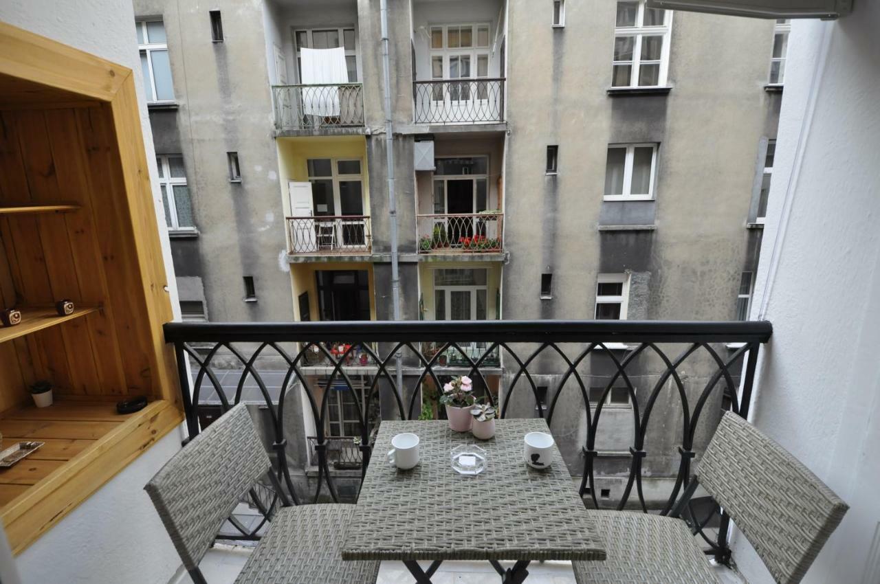 Wild Solutions Sauna Apartments Краків Екстер'єр фото