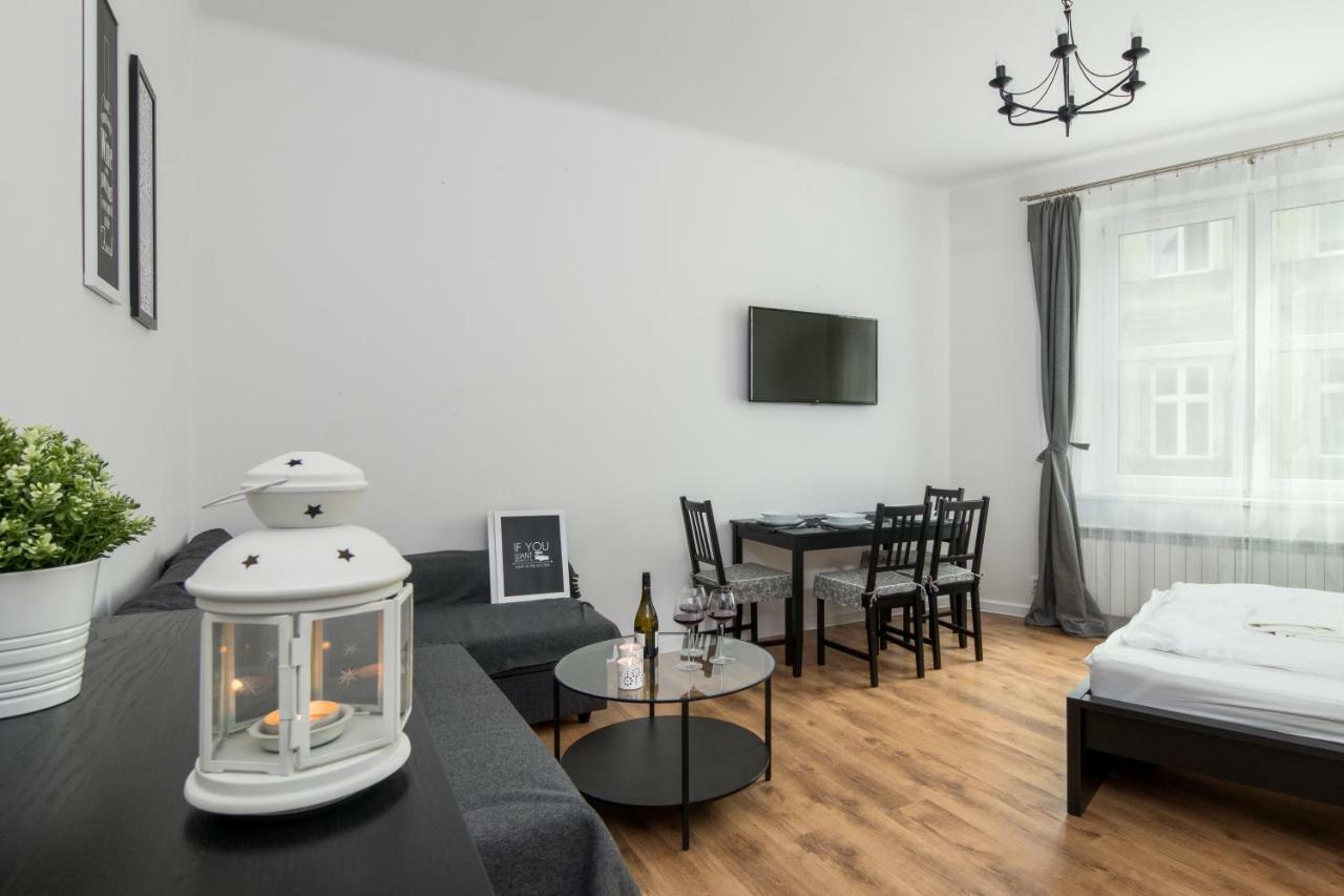 Wild Solutions Sauna Apartments Краків Екстер'єр фото